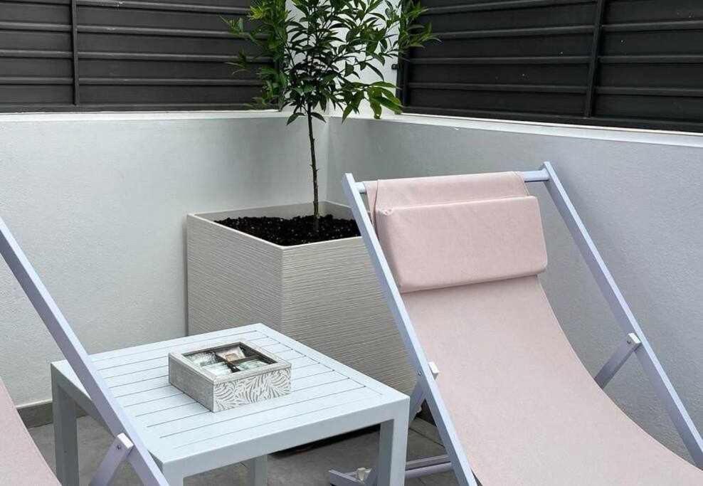 XVIII B Suite Apartamentos Morales & Arnal روندا المظهر الخارجي الصورة